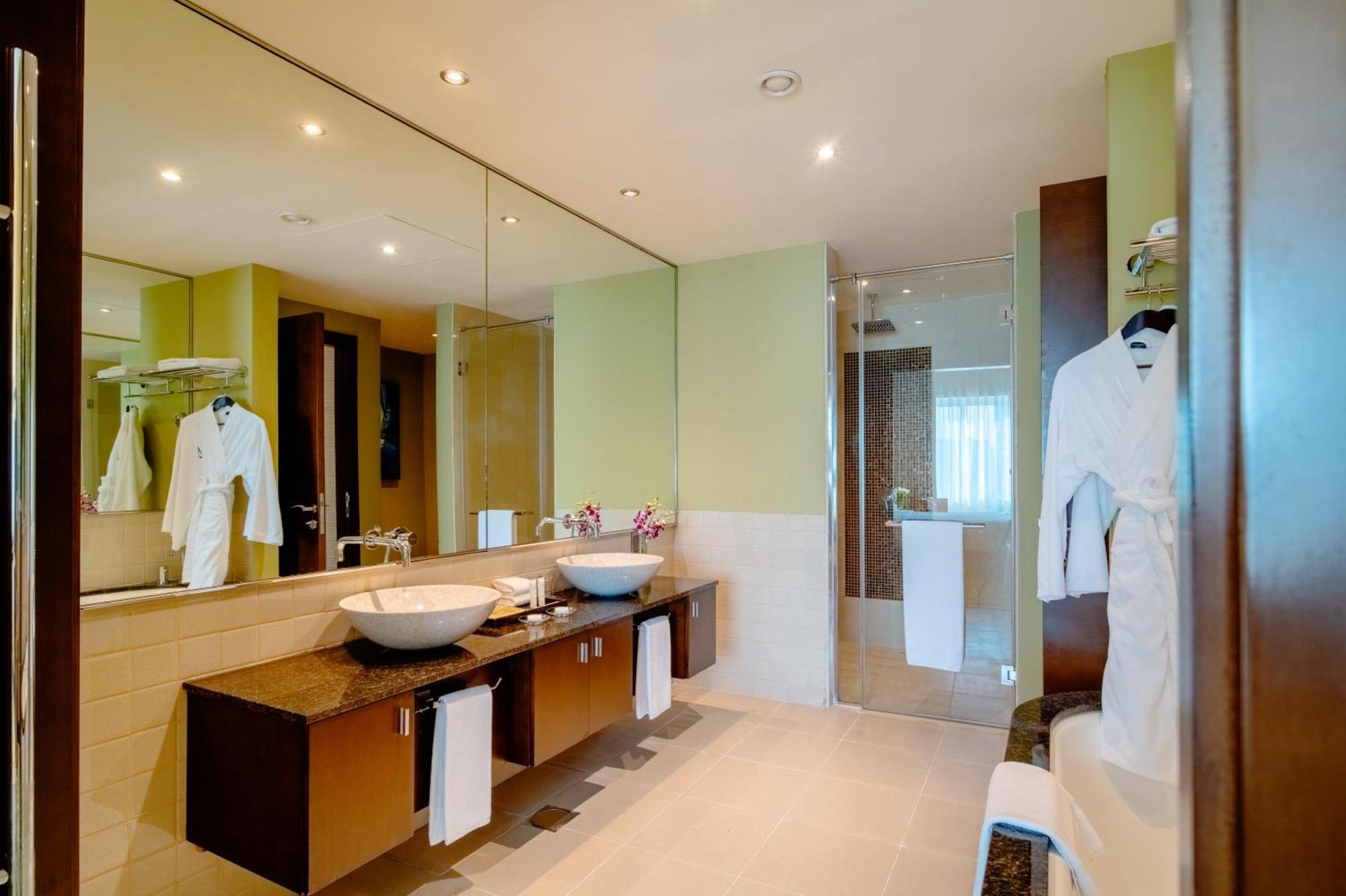 Asiana Hotel Dubai Luaran gambar Bathroom